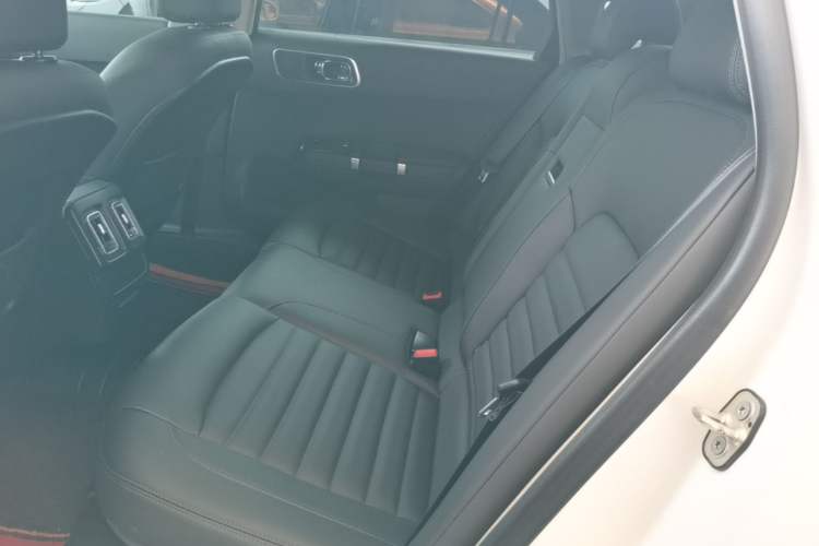 Used Citroen C6 2021 400THP Comfort Edition Left Rear Seat