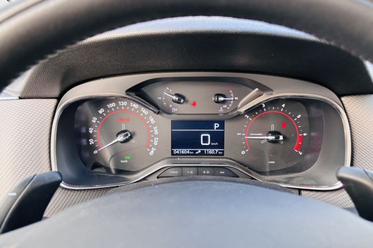 Used Citroen C6 2021 400THP Comfort Edition Odometer Close Up