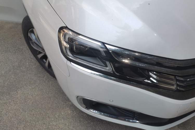 Used Citroen C6 2021 400THP Comfort Edition Right Front Headlight