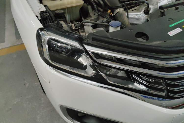 Used Citroen C6 2021 400THP Comfort Edition Right Front Headlight