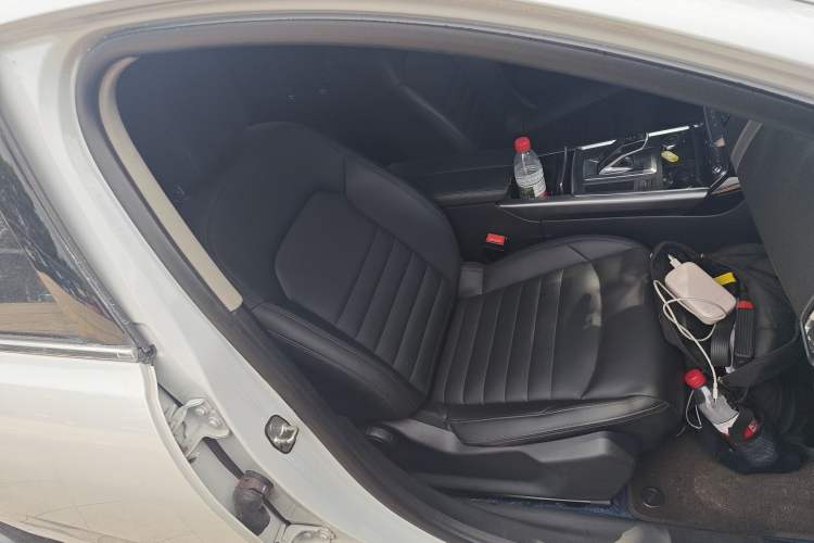 Used Citroen C6 2021 400THP Comfort Edition Right Front Seat