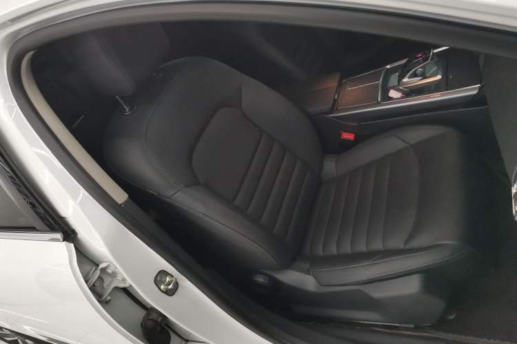 Used Citroen C6 2021 400THP Comfort Edition Right Front Seat