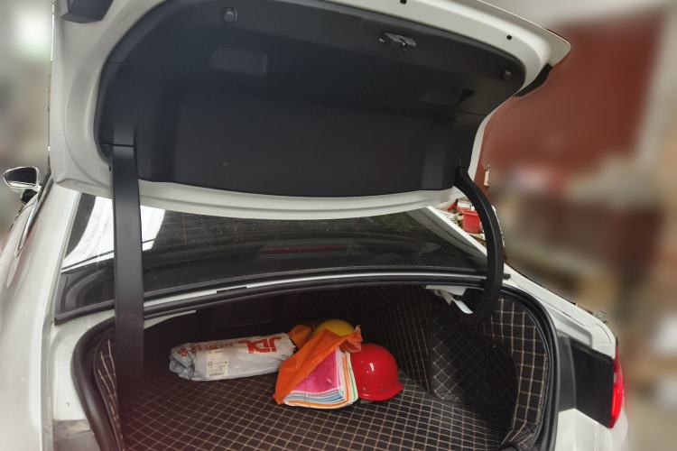 Used Citroen C6 2021 400THP Comfort Edition Trunk