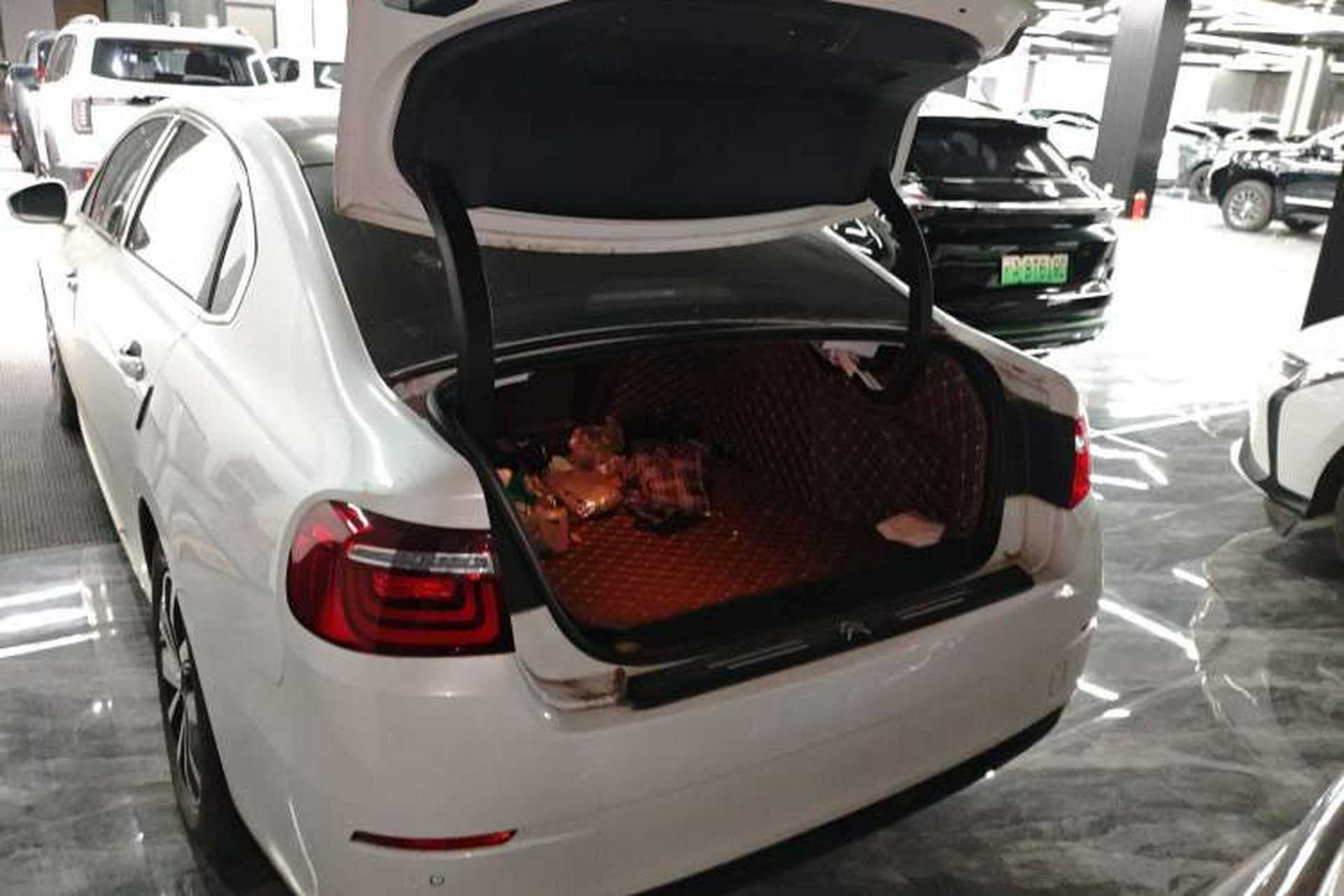 Used Citroen C6 2021 400THP Comfort Edition Trunk
