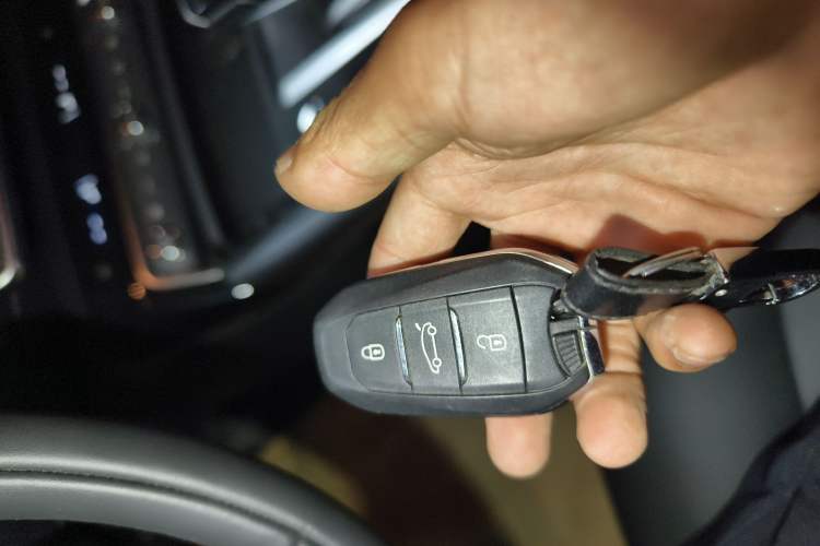 Used Citroen C6 2021 400THP Comfort Edition Vehicle Key