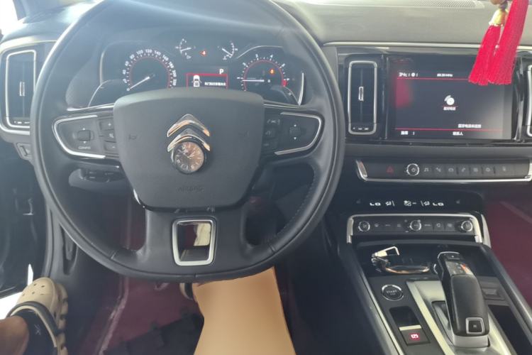 Used Citroen C6 2022 400THP Co-Creation Edition Center Console