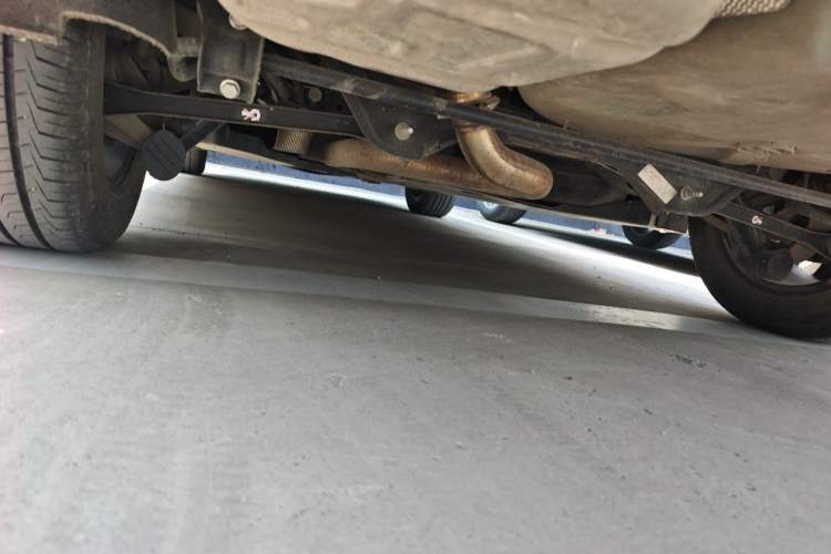 Used Citroen C6 2022 400THP Co-Creation Edition Chassis Rear Left
