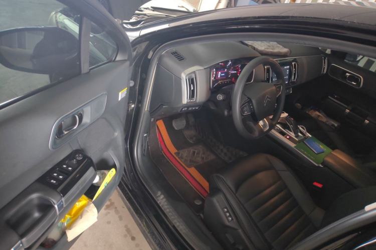 Used Citroen C6 2022 400THP Co-Creation Edition Driver Seat