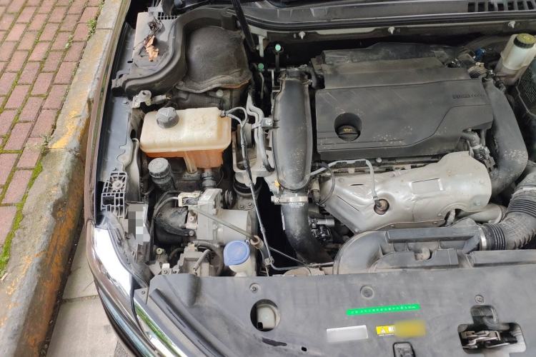 Used Citroen C6 2022 400THP Co-Creation Edition Engine Bay Right