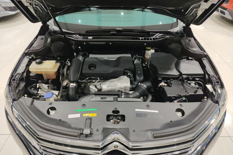 Used Citroen C6 2022 400THP Co-Creation Edition Engine Bay