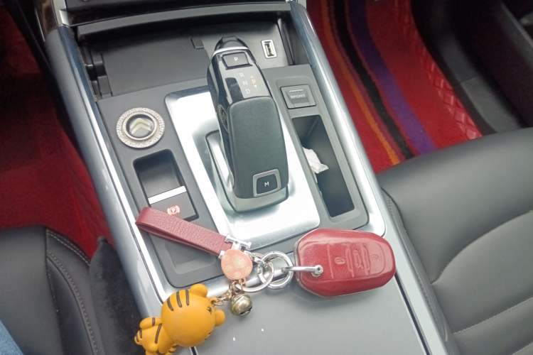 Used Citroen C6 2022 400THP Co-Creation Edition Gear Lever