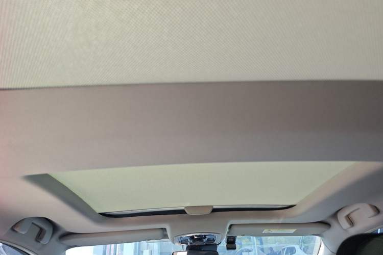 Used Citroen C6 2022 400THP Co-Creation Edition Headliner