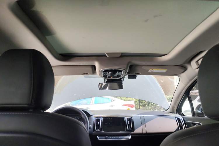 Used Citroen C6 2022 400THP Co-Creation Edition Headliner