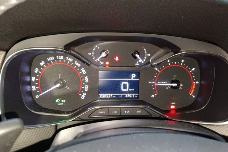 Used Citroen C6 2022 400THP Co-Creation Edition Instrument Cluster