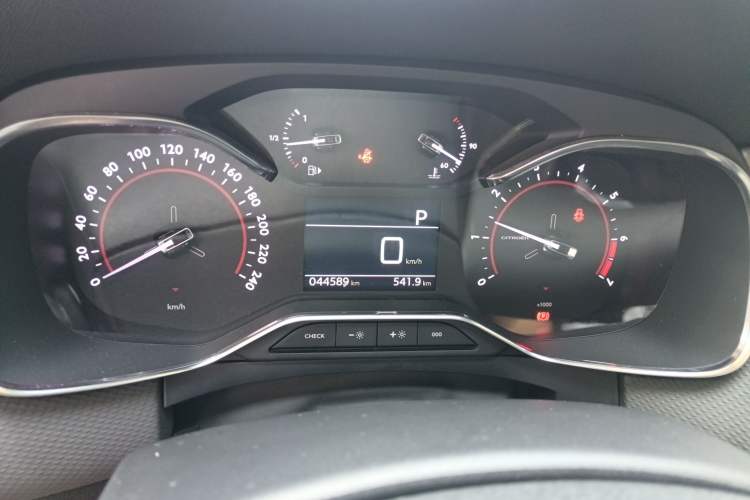 Used Citroen C6 2022 400THP Co-Creation Edition Instrument Cluster