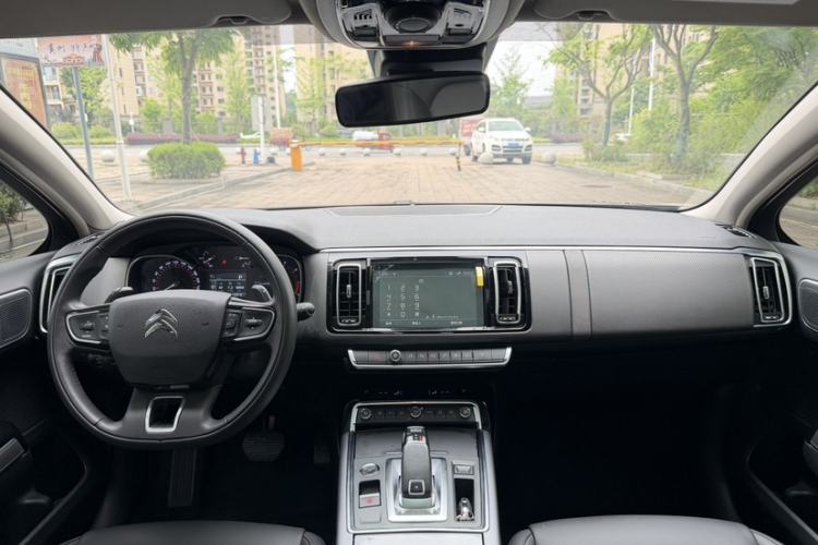 Used Citroen C6 2022 400THP Co-Creation Edition Interior 1
