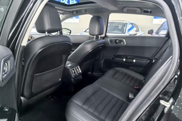 Used Citroen C6 2022 400THP Co-Creation Edition Interior 3