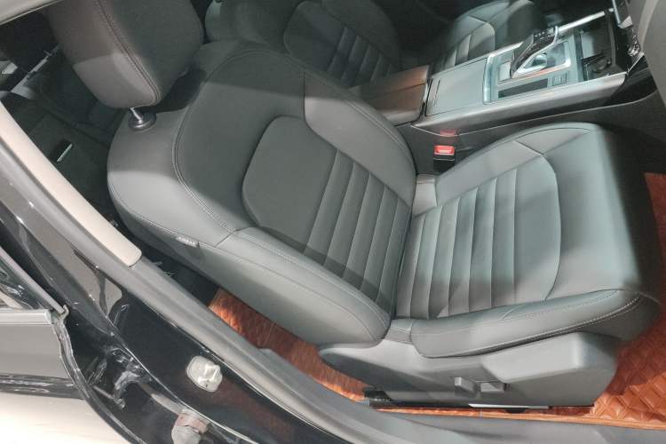 Used Citroen C6 2022 400THP Co-Creation Edition Right Front Seat
