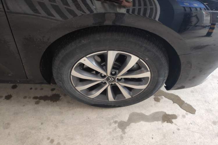 Used Citroen C6 2022 400THP Co-Creation Edition Right Front Wheel Hub