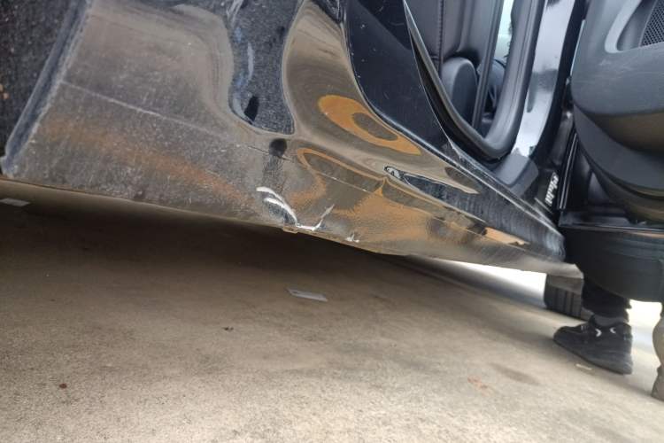 Used Citroen C6 2022 400THP Co-Creation Edition Right Side Sill