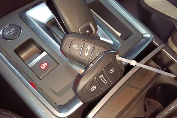 Used Citroen C6 2022 400THP Co-Creation Edition Vehicle Key