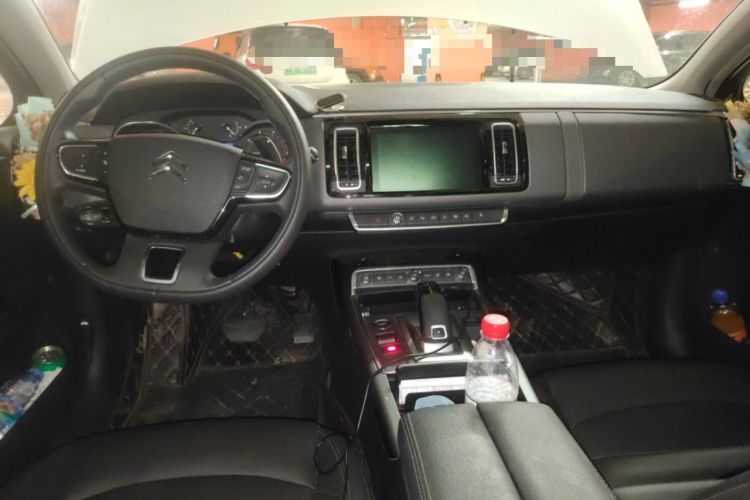 Used Citroen C6 2022 400THP Co-Creation Edition Center Console