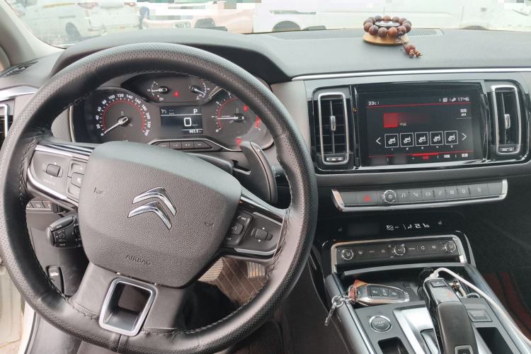 Used Citroen C6 2022 400THP Co-Creation Edition Center Console