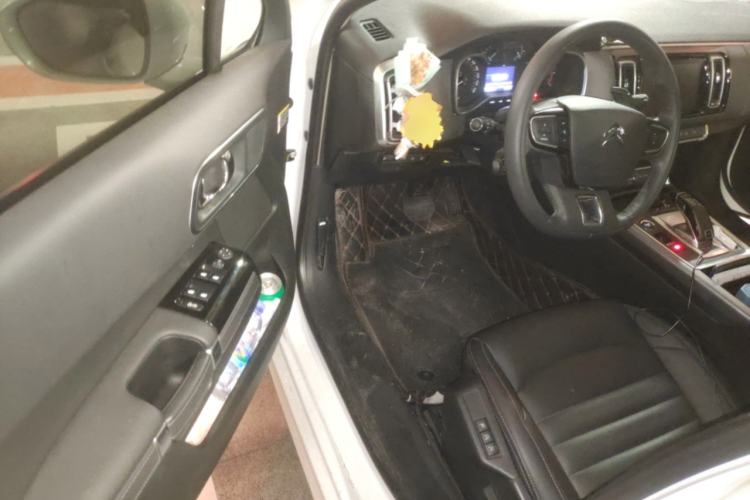 Used Citroen C6 2022 400THP Co-Creation Edition Driver Seat