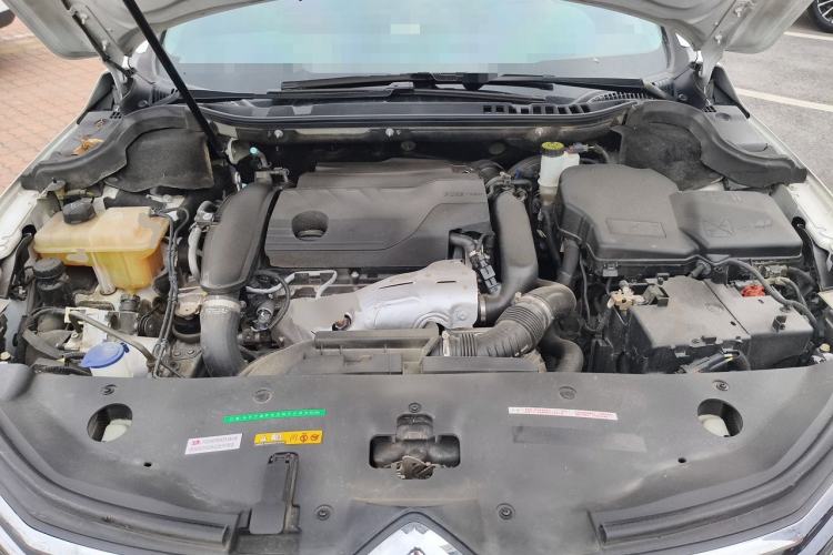 Used Citroen C6 2022 400THP Co-Creation Edition Engine Bay
