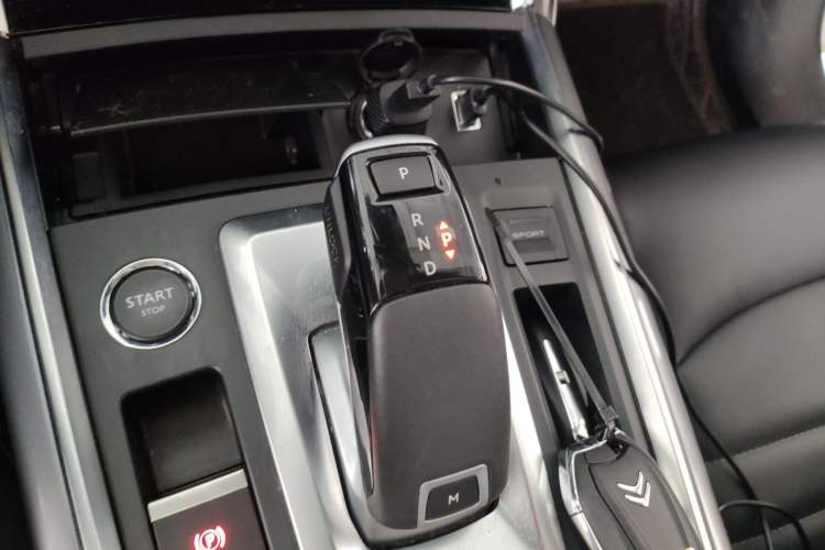 Used Citroen C6 2022 400THP Co-Creation Edition Gear Lever
