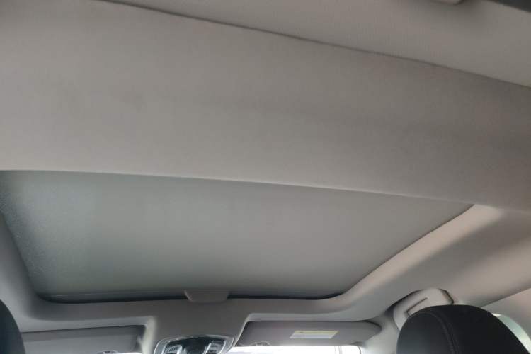 Used Citroen C6 2022 400THP Co-Creation Edition Headliner