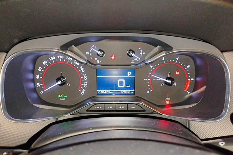 Used Citroen C6 2022 400THP Co-Creation Edition Instrument Cluster