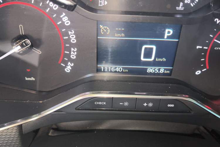 Used Citroen C6 2022 400THP Co-Creation Edition Odometer Close Up