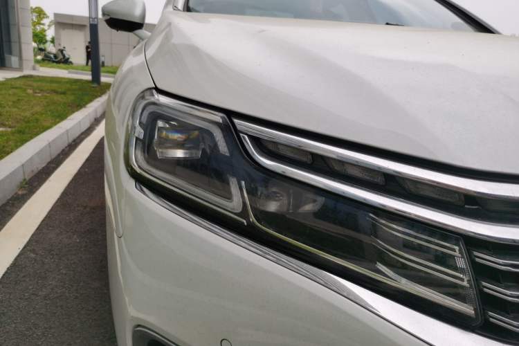 Used Citroen C6 2022 400THP Co-Creation Edition Right Front Headlight