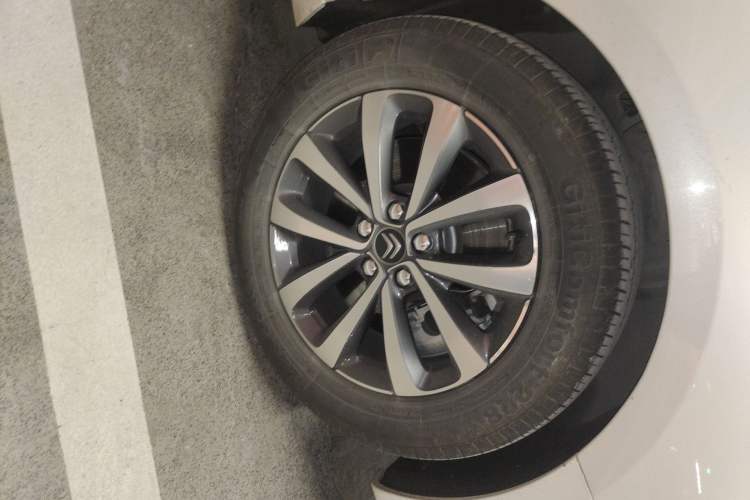 Used Citroen C6 2022 400THP Co-Creation Edition Right Front Wheel Hub
