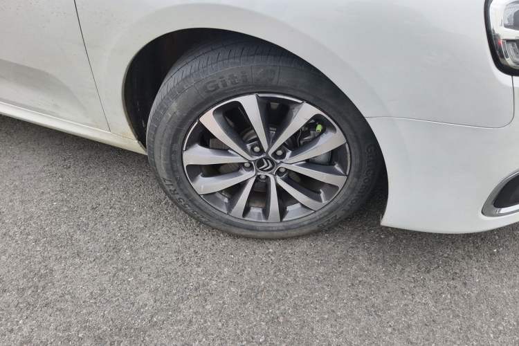 Used Citroen C6 2022 400THP Co-Creation Edition Right Front Wheel Hub