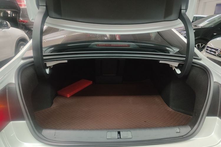 Used Citroen C6 2022 400THP Co-Creation Edition Trunk