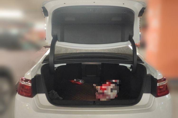 Used Citroen C6 2022 400THP Co-Creation Edition Trunk