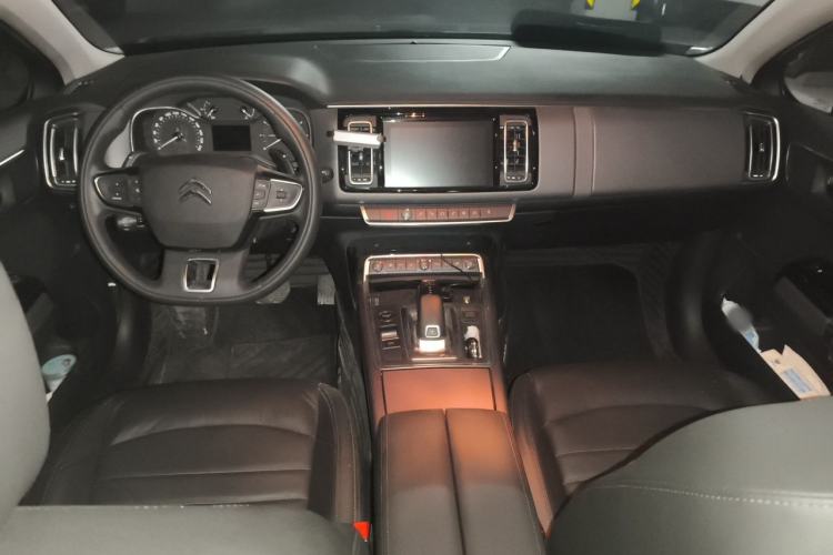 Used Citroen C6 2023 400THP Commemorative Edition Center Console