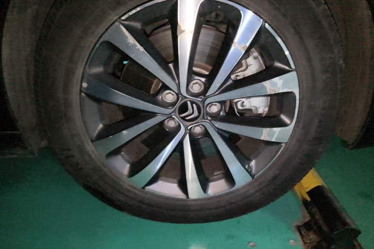 Used Citroen C6 2023 400THP Commemorative Edition Exterior 7