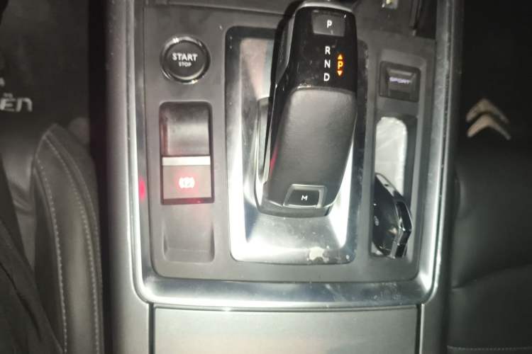 Used Citroen C6 2023 400THP Commemorative Edition Gear Lever