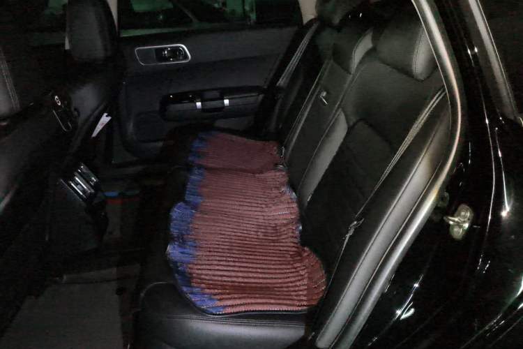 Used Citroen C6 2023 400THP Commemorative Edition Interior 4