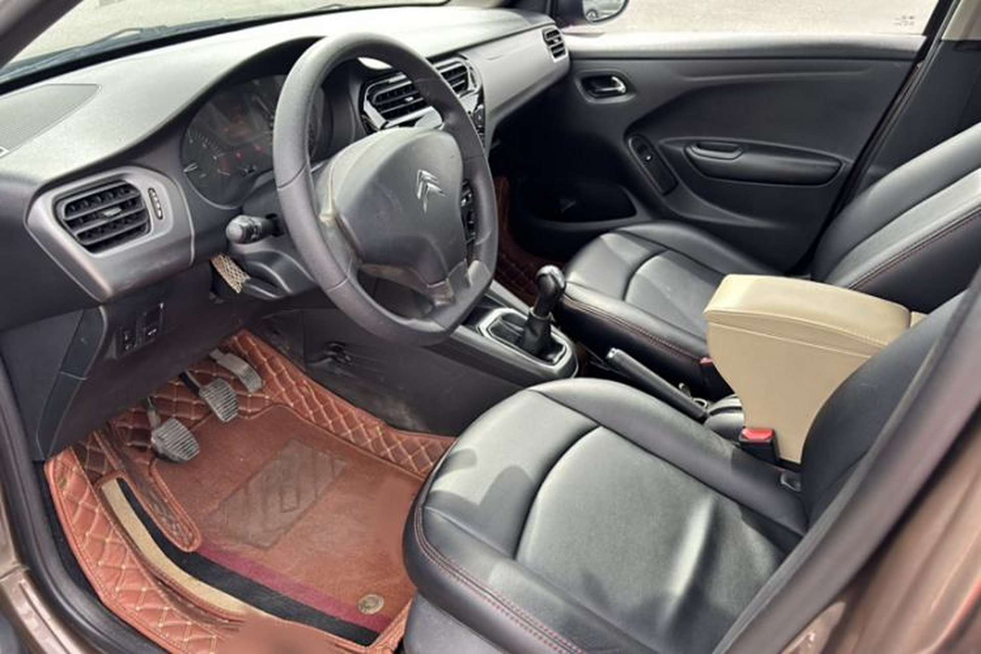 Used Citroen Elysee 2014 1.6L Manual Fashion Edition Interior 1