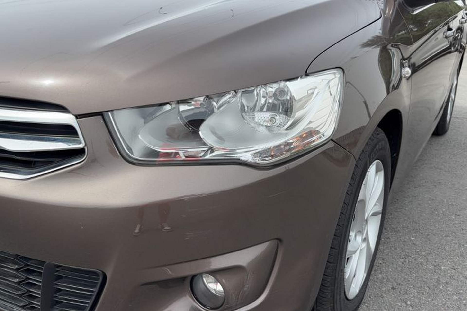 Used Citroen Elysee 2014 1.6L Manual Fashion Edition Left Front Headlight