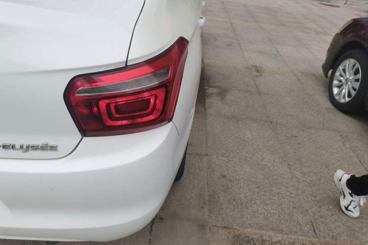 Used Citroen Elysee 2018 1.6L Manual Fashion Edition Exterior 6