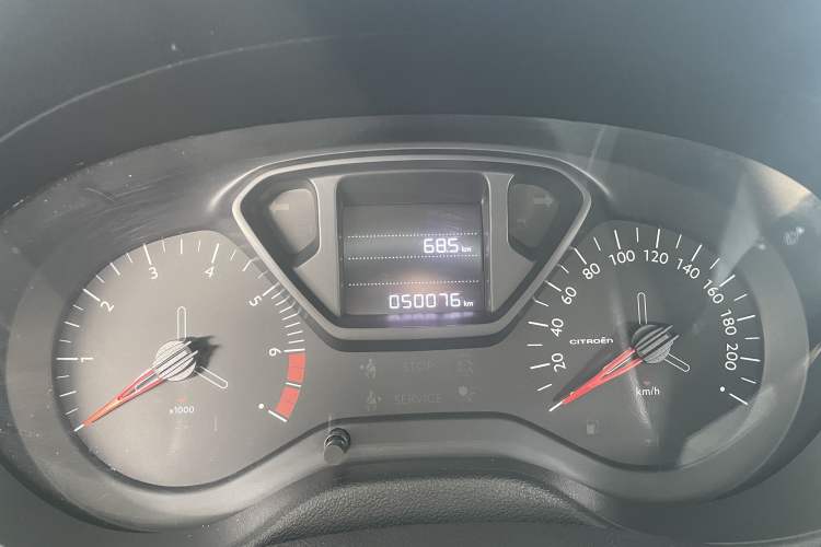 Used Citroen Elysee 2018 1.6L Manual Fashion Edition Odometer Close Up