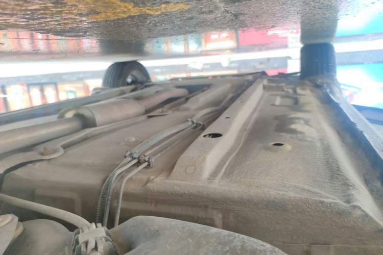 Used Citroen Elysee 2004 1.6 SX 16V MT Chassis Rear Left