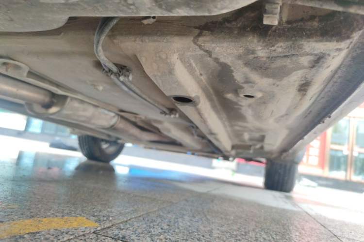 Used Citroen Elysee 2004 1.6 SX 16V MT Chassis Rear Right