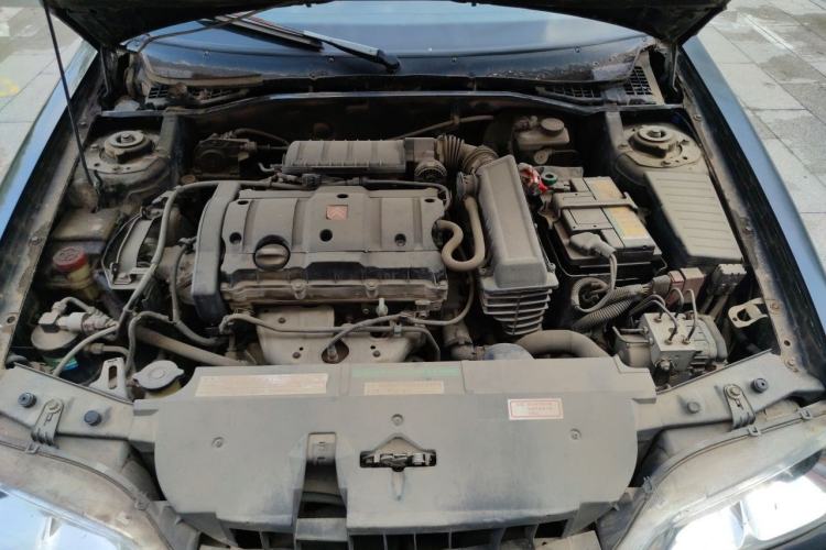 Used Citroen Elysee 2004 1.6 SX 16V MT Engine Bay