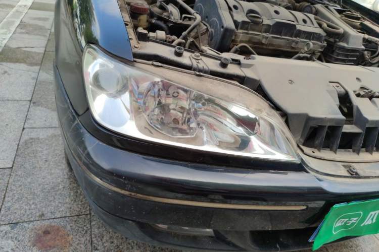 Used Citroen Elysee 2004 1.6 SX 16V MT Right Front Headlight